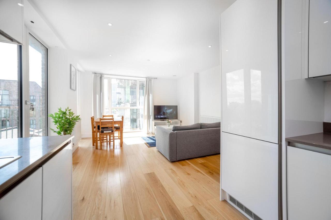 La Creme 1 Bed Apartment - Canning Town London Bagian luar foto